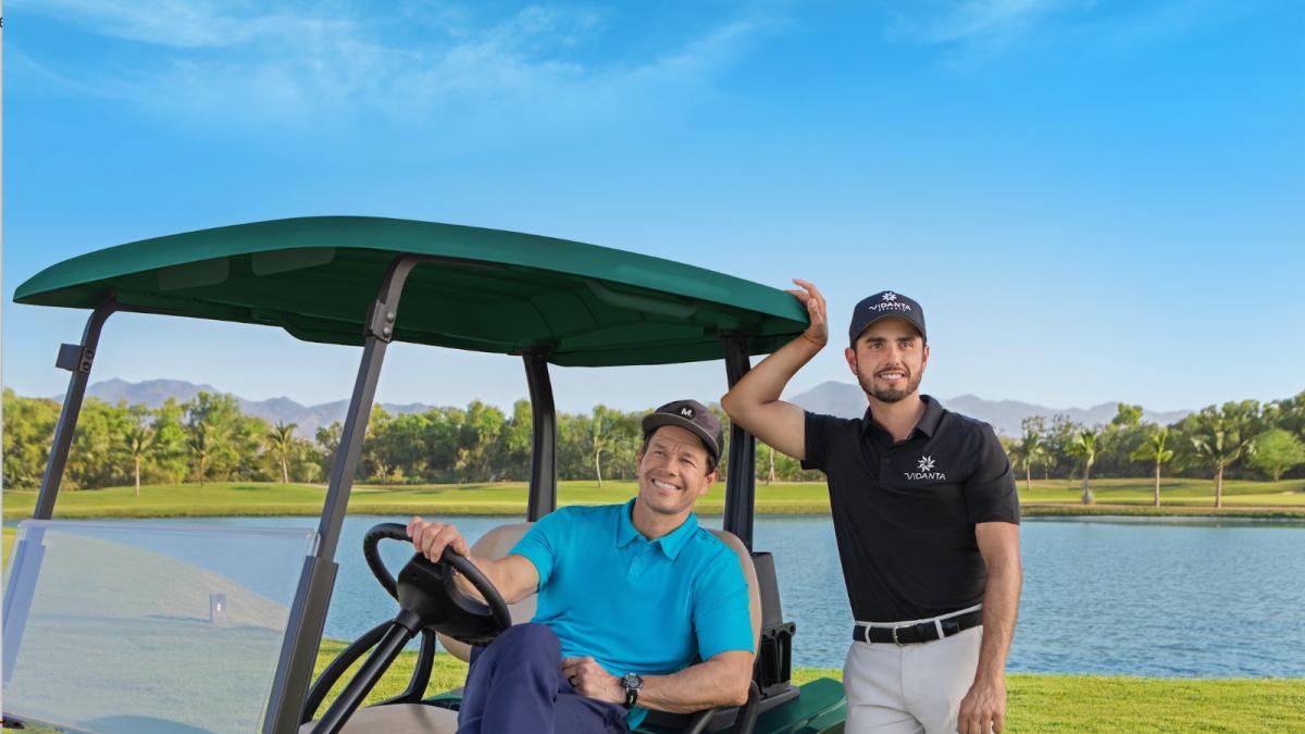 VIDEO: Abraham Ancer y Mark Wahlberg pasan divertido momento jugando golf en Vidanta Nuevo Vallarta