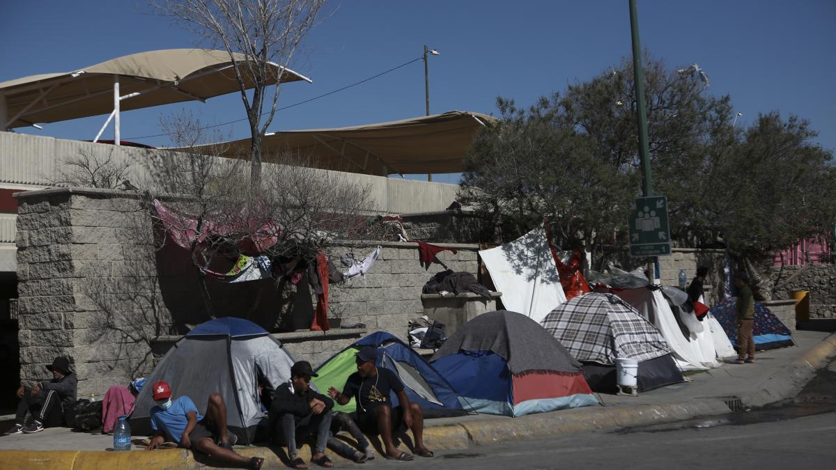 Vinculan a proceso a exdelegado del INM en Chihuahua por muertes en centro de migrantes