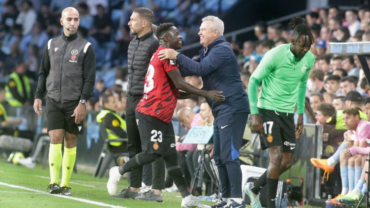 LaLiga: Javier Aguirre, conmovido por la ovación de la afición del Mallorca tras victoria sobre el Getafe