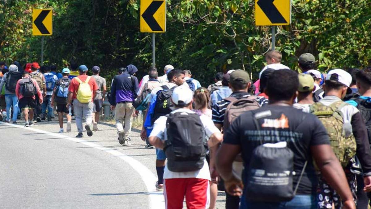 Reportan ingreso de miles de migrantes de manera irregular este sábado a Chiapas