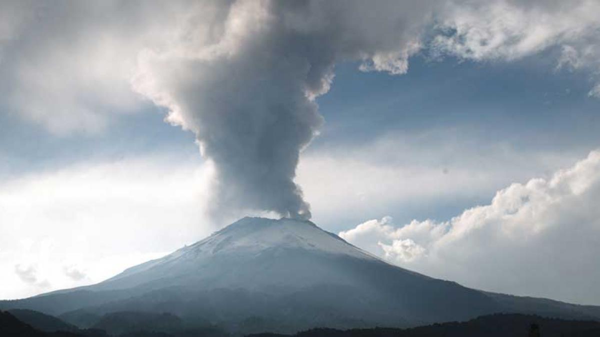 Popocatépetl. Reportan ligera caída de ceniza en CDMX este sábado 20 de mayo