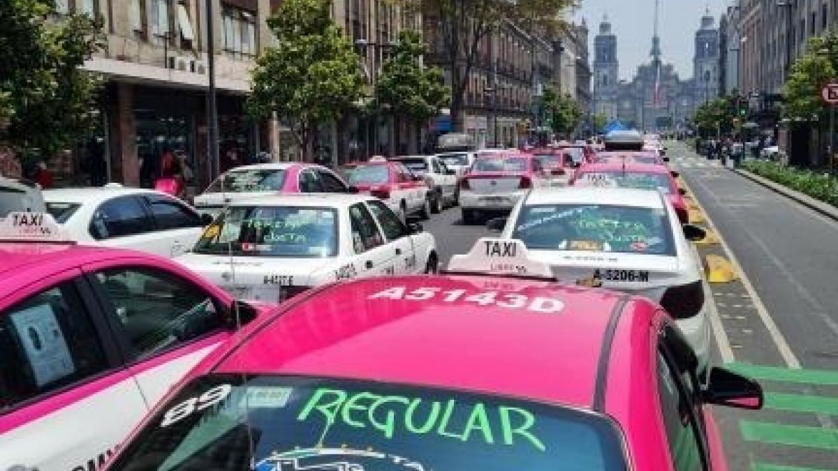 Bloqueo taxistas en CDMX. Esto es lo que piden