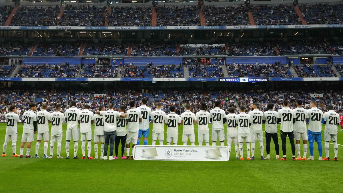 Vinicius Junior: Jugadores del Real Madrid lucen la camiseta del brasileño para mostrar su apoyo