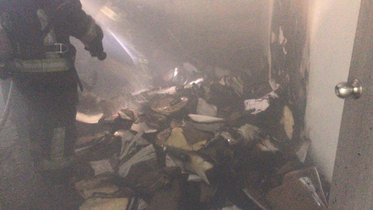 VIDEO. Reportan incendio en inmueble de San Antonio Abad; Bomberos acudieron