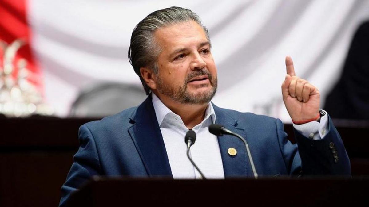 Lenin Pérez no declina por “nadie” en Coahuila