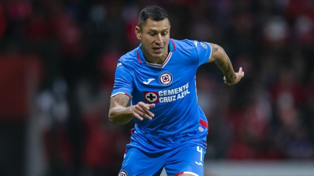 Cruz Azul: ¡Se vale llorar! 'Cata' Domínguez se va de La Máquina después de 17 años (VIDEO)