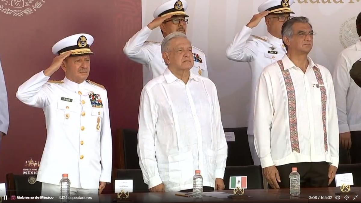 AMLO reconoce apoyo de la Marina en resguardo de instalaciones estratégicas