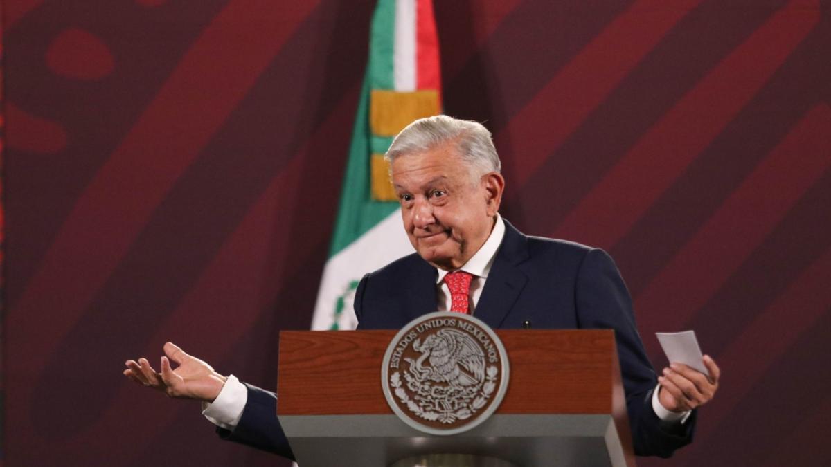 AMLO anuncia que insistirá en reforma al Poder Judicial; prevé que SCJN invalidará Plan B electoral