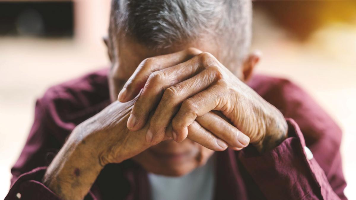 No al maltrato contra abuelitas y abuelitos: Cinco principales tipos de abuso que sufren