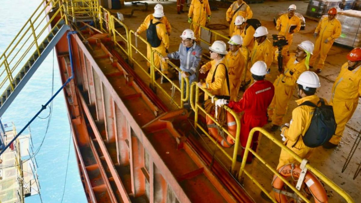 PEMEX destina 402 mil millones de pesos a exploración y producción