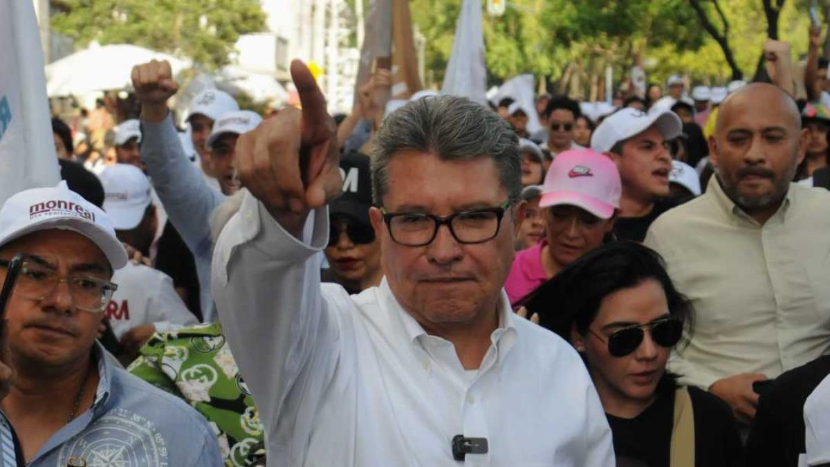 Ricardo Monreal se destapa para buscar la Jefatura de Gobierno de la CDMX