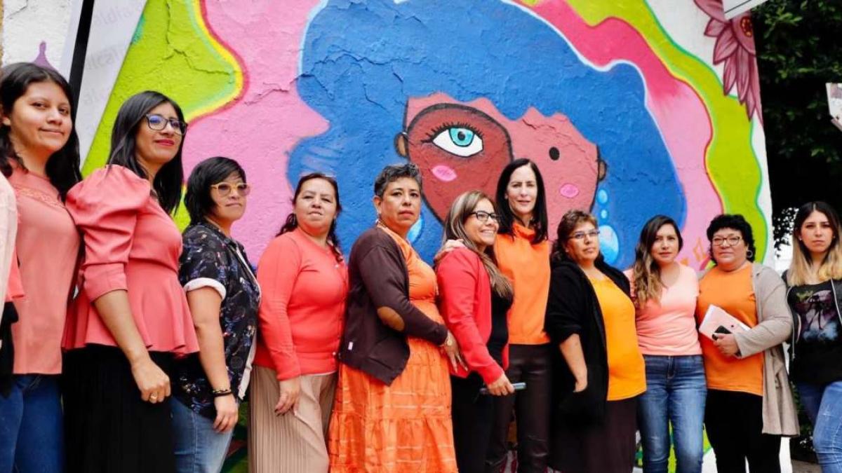 Es trascendental que la voz de las mujeres se apodere del espacio público: Lía Limón