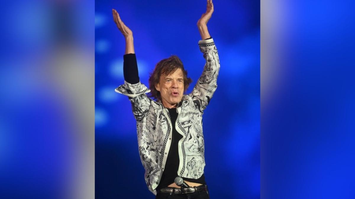 Mick Jagger se compromete con su novia, Melanie Hamrick, quien es 43 años menor