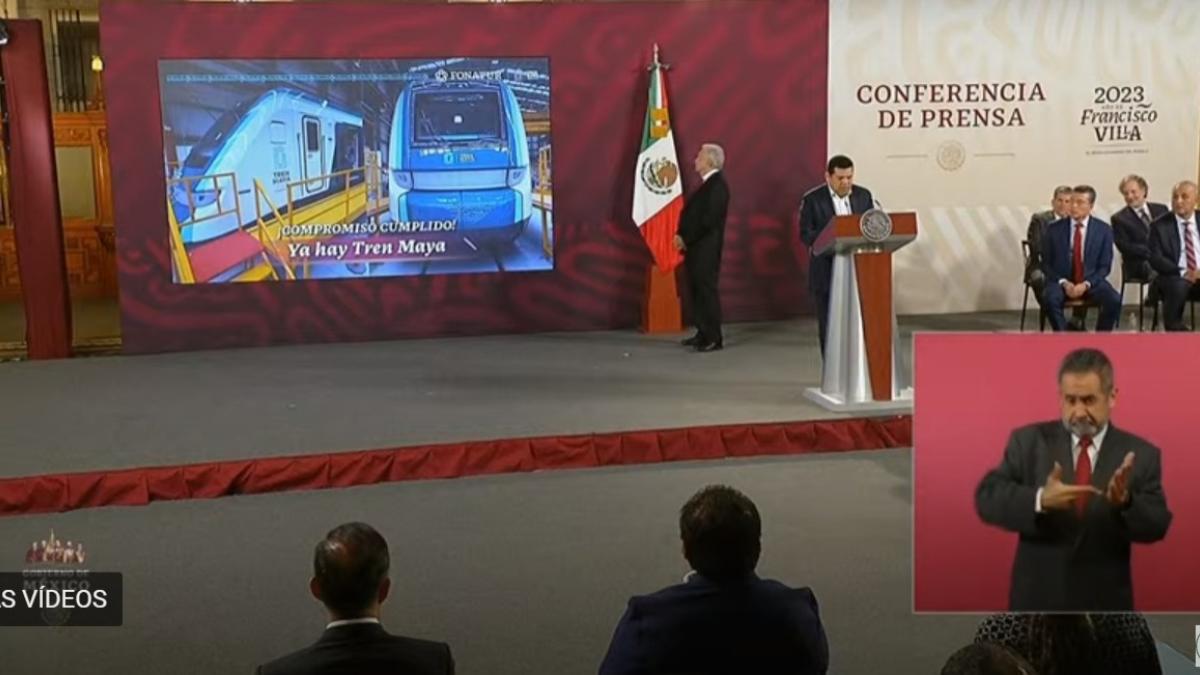 Sale primer tren a Quintana Roo que recorrerá la ruta del Tren Maya