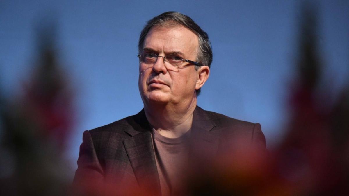 'Nunca he volteado bandera, nunca he sido oportunista', asegura Marcelo Ebrard