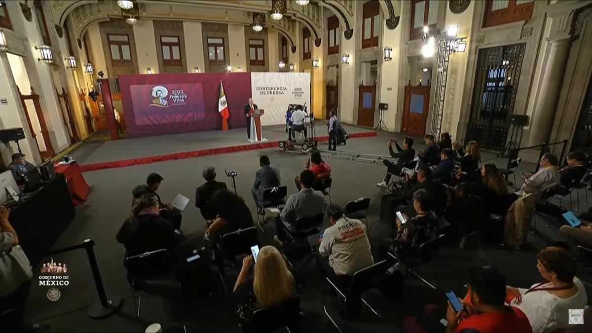 Llama AMLO a periodistas a autolimitarse; calumnias, afirma, enrarecen ambiente del país