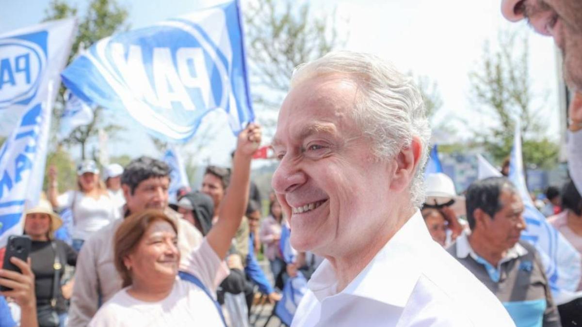 Santiago Creel invita a participar en recolección de firmas para aspirantes del Frente Amplio por México