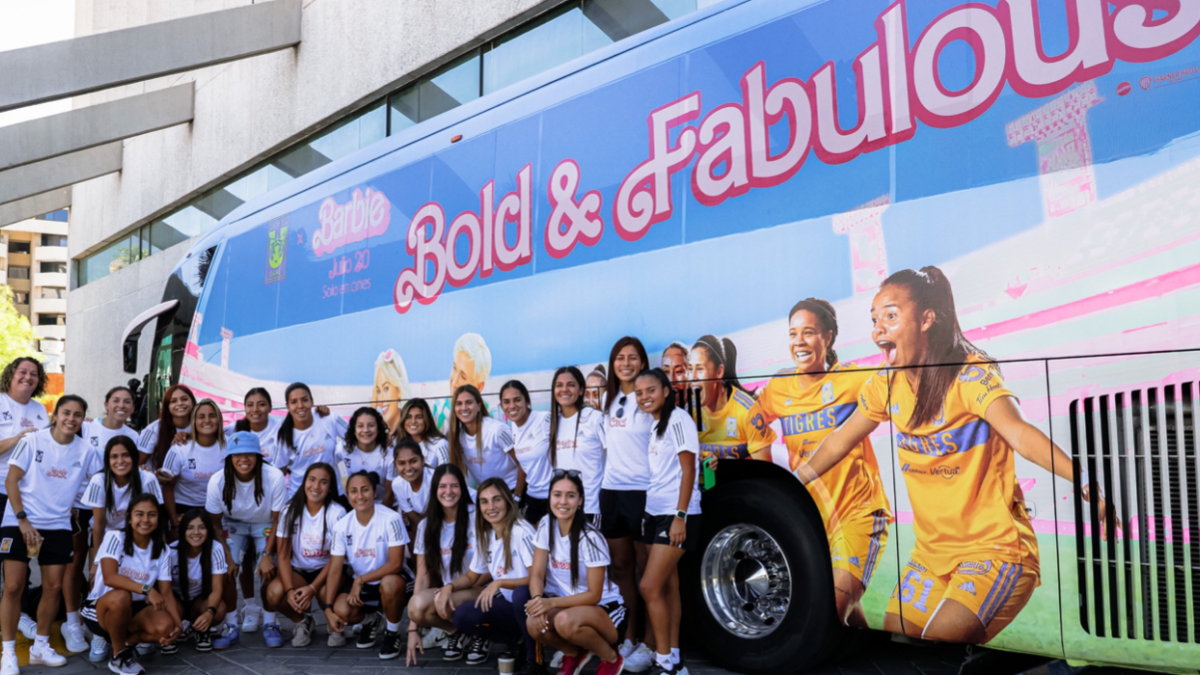 Tigres Femenil y Barbie arman una increíble colaboración y convierten a las Amazonas en muñecas humanas ¡lucen espectaculares!