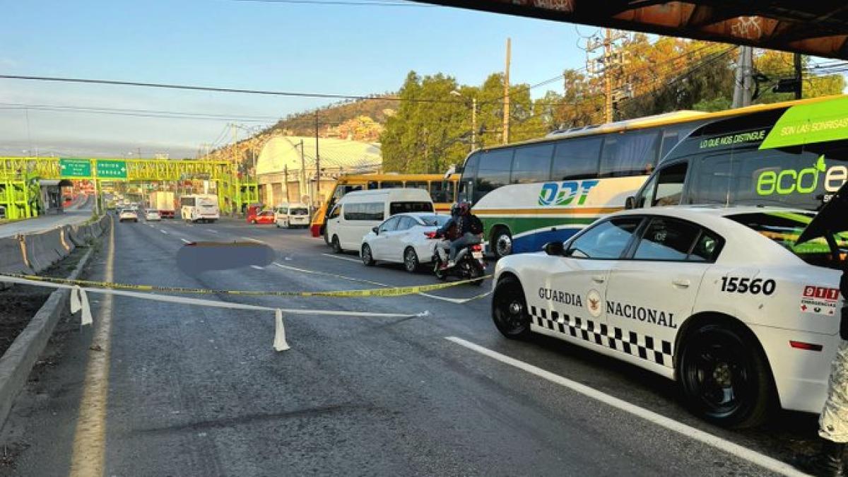 Muere motociclista atropellado por un camión en la autopista México-Pachuca