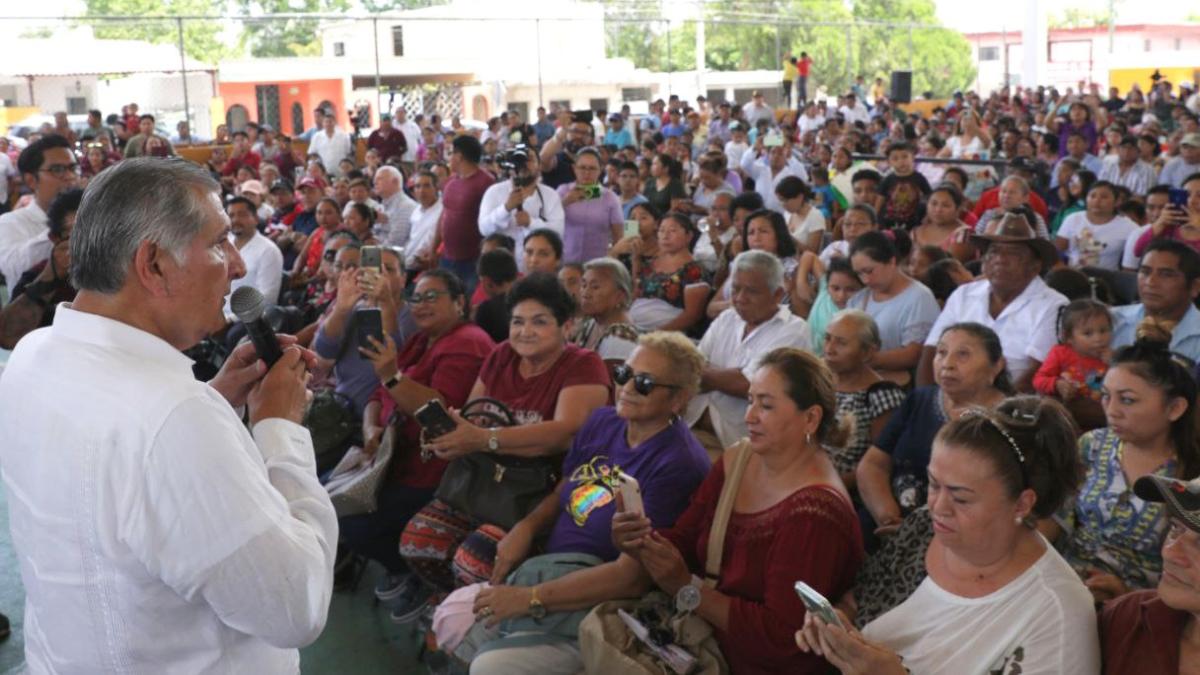 Que todos los yucatecos tengan las mismas oportunidades, afirma Adán Augusto López