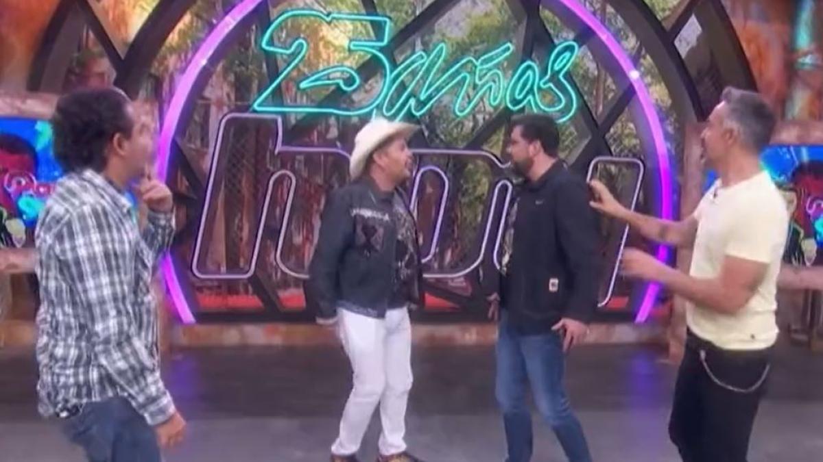 Conductores del programa Hoy se agarran a golpes en VIVO y los separan (VIDEO)