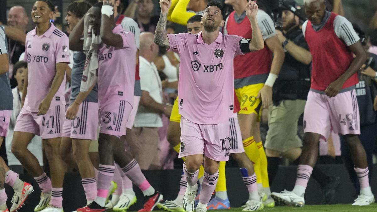 Leagues Cup: Lionel Messi se estrena con GOLAZO de tiro libre y el Inter Miami vence a Cruz Azul