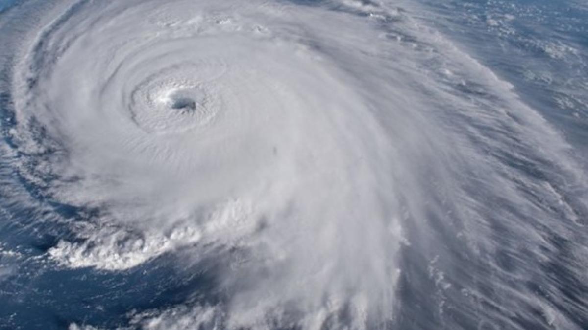 Se forma huracán 'Don' en el Atlántico; aún está lejos de México