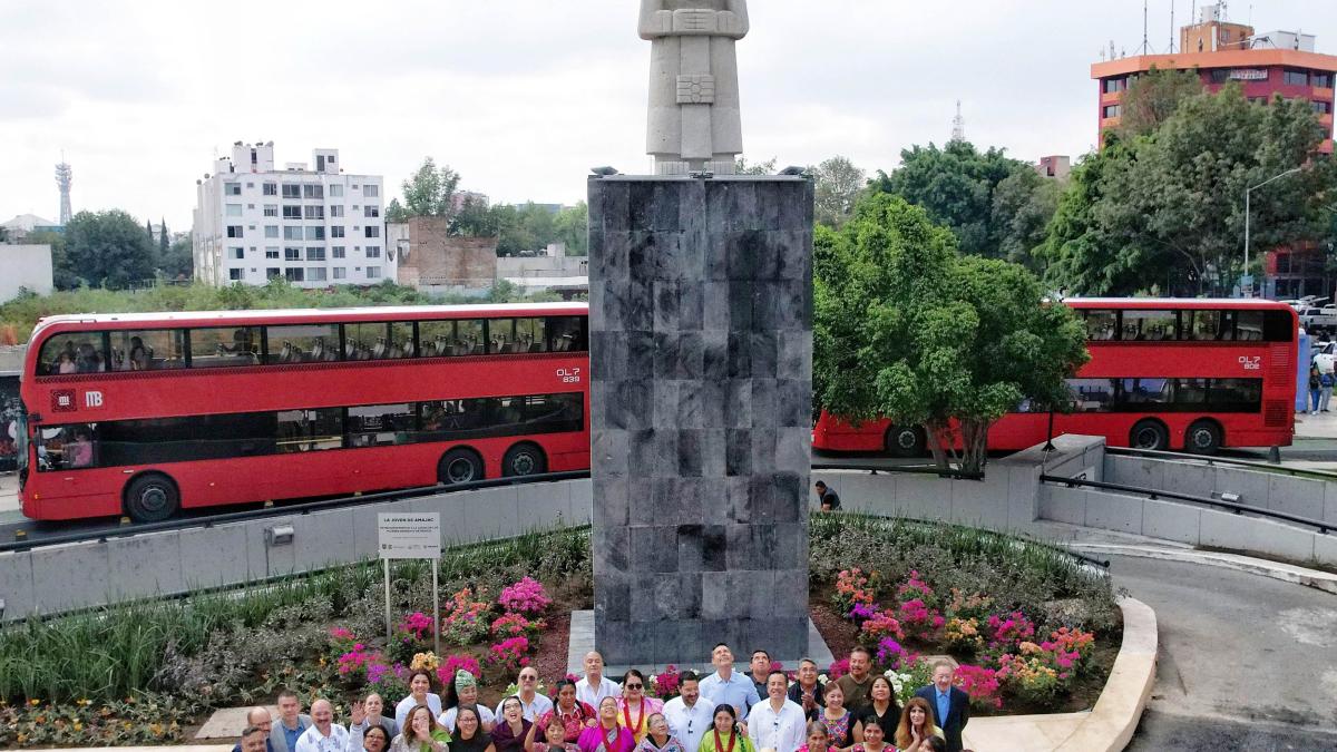 Joven de Amajac llega a Paseo de la Reforma