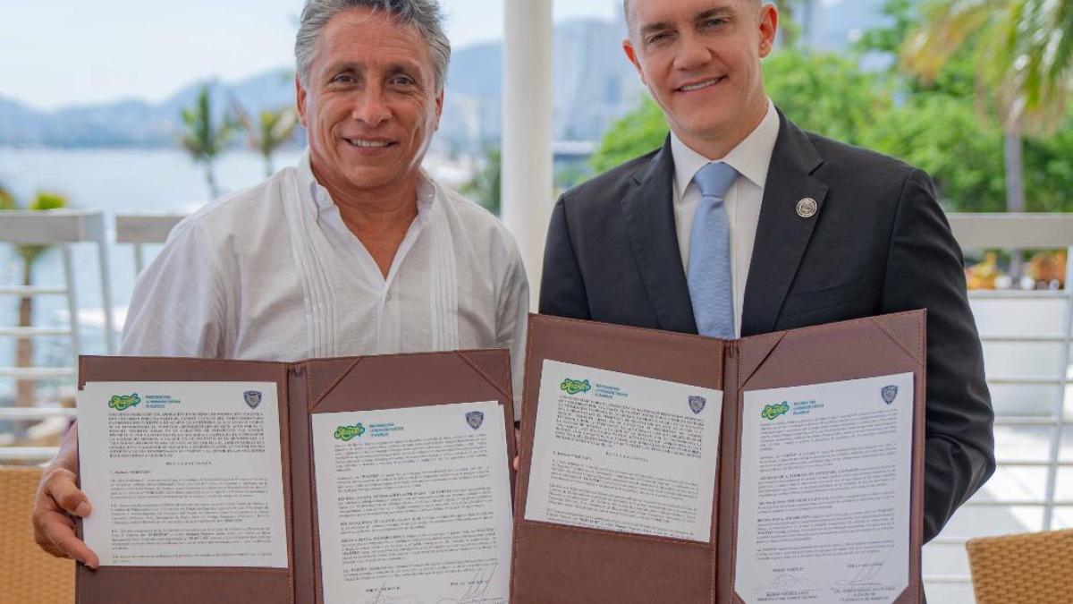 Firman convenio de promoción turística alcaldía Cuajimalpa y Fidetur Acapulco, Guerrero