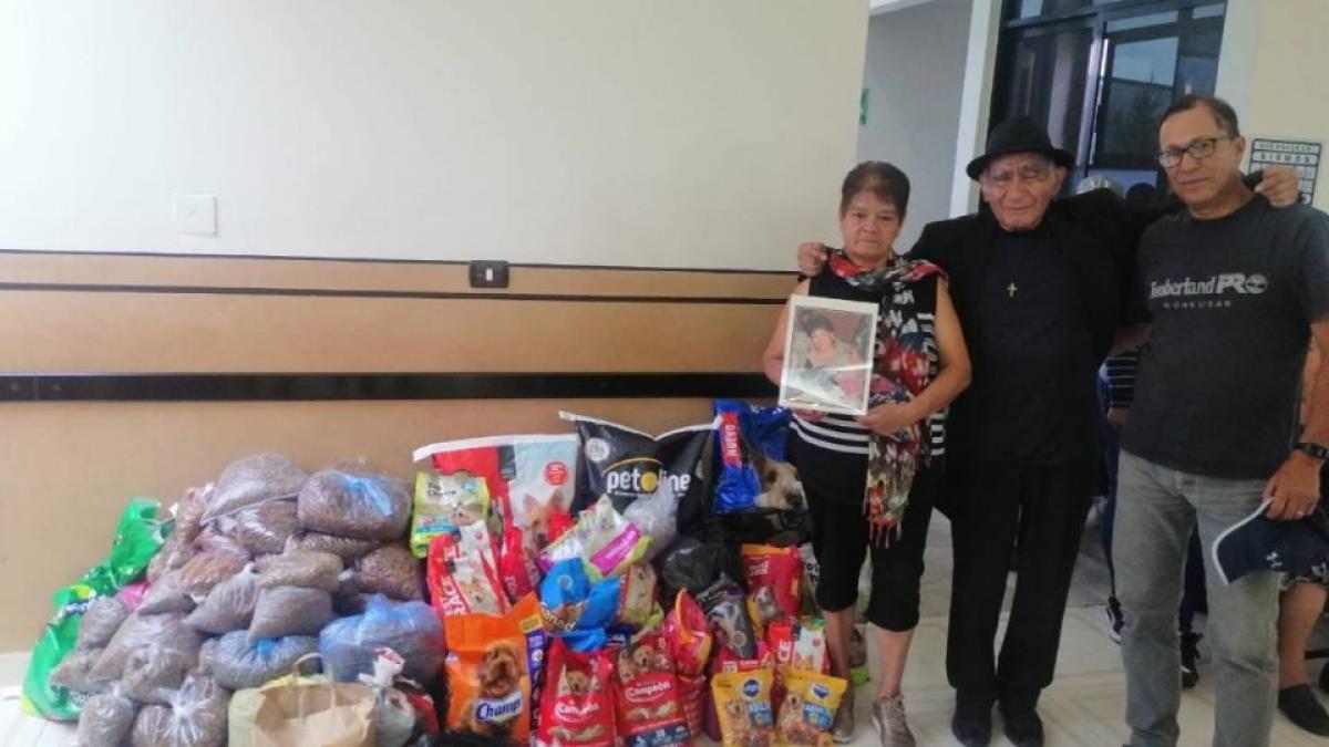 Maestra hace insólita petición a sus alumnos: en lugar de flores, quiere croquetas para su funeral