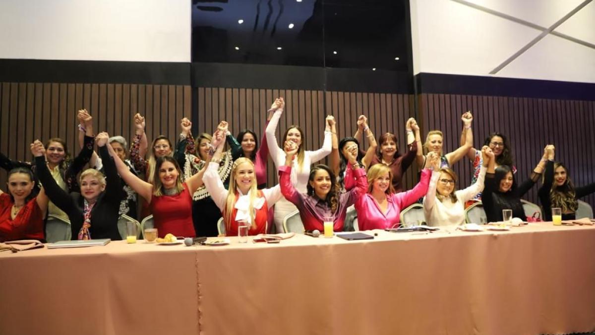 En Querétaro mujeres empresarias cierran filas con Claudia Sheinbaum, afirman que “el cambio que viene ya nadie lo detiene”