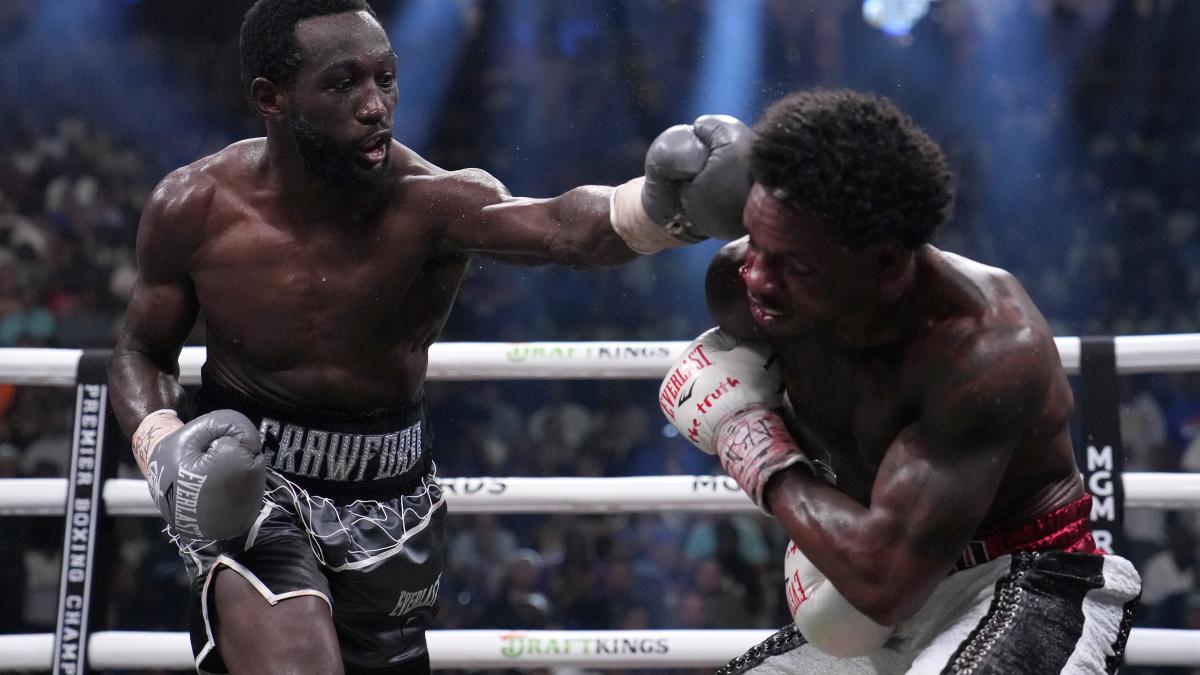 VIDEO: Terence Crawford vence con espectacular nocaut a Errol Spence Jr.