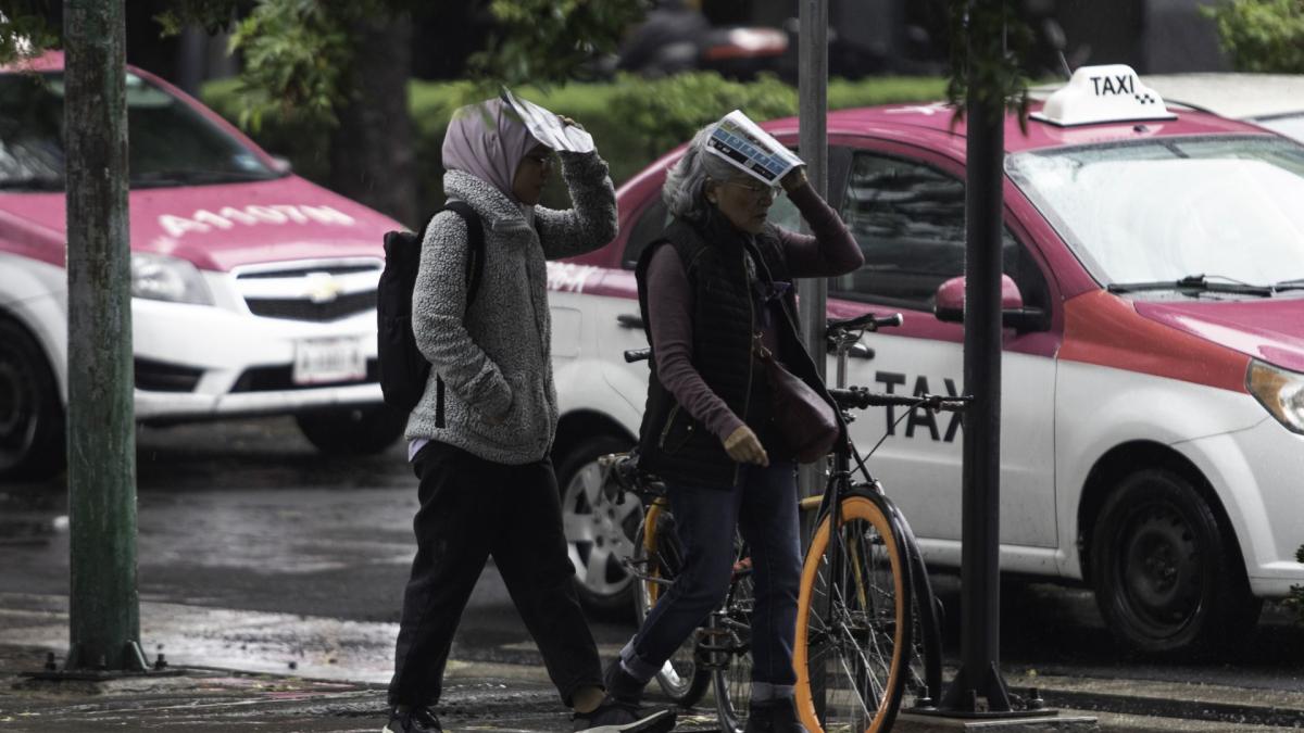 Clima CDMX 31 de julio: Activan Alerta Amarilla por lluvias fuertes; Metro, con avance lento