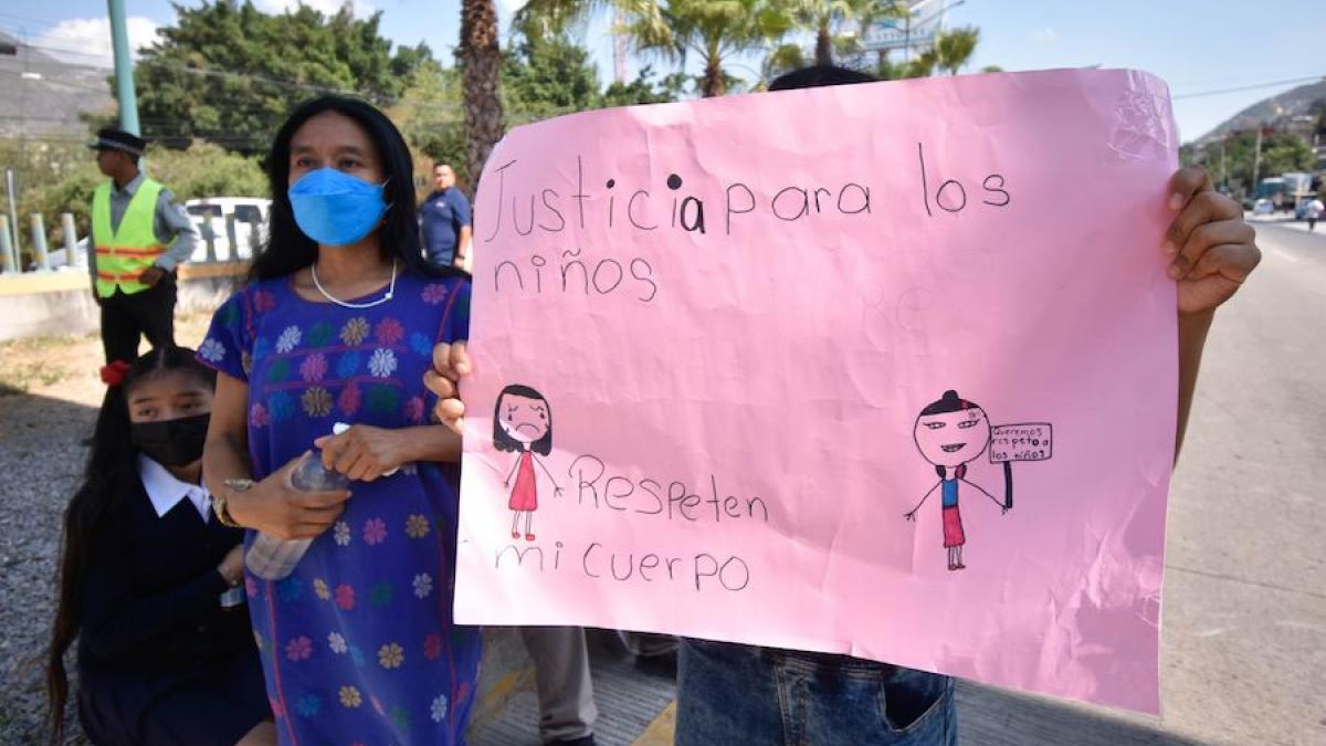 Firmarán profesores código de conducta contra abuso sexual