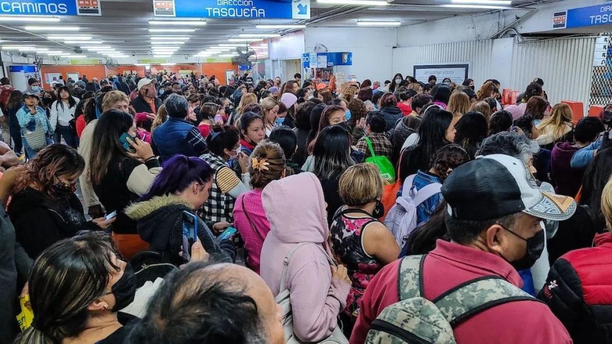 Novio de la chica aventada en Metro Hidalgo no conocía al sujeto que la empujó