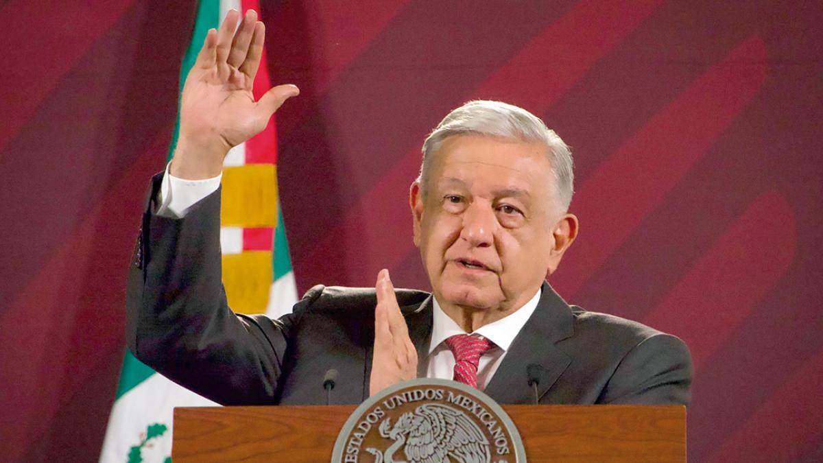 AMLO apunta otra vez contra Xóchitl Gálvez