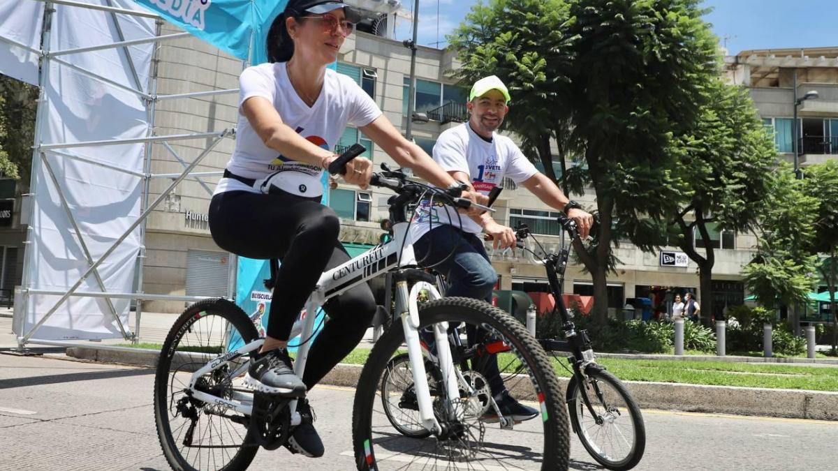 Lía Limón participa en la celebración del primer aniversario de MuéveteMH │ FOTOS