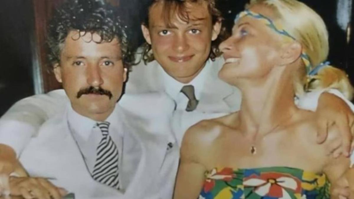 Prima de Luis Miguel asegura que su mamá, Marcela Basteri, está viva y encerrada en un hospital