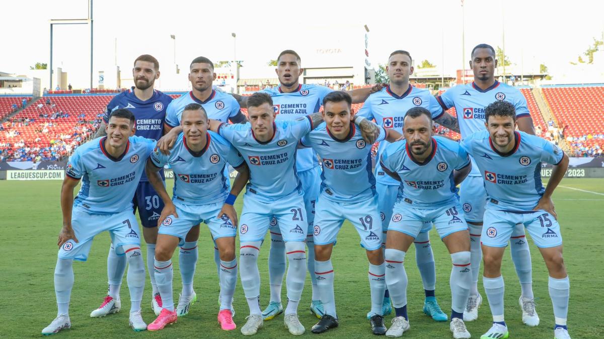 Cruz Azul comienza con la limpia tras la salida del Tuca y una de las estrellas deja La Máquina