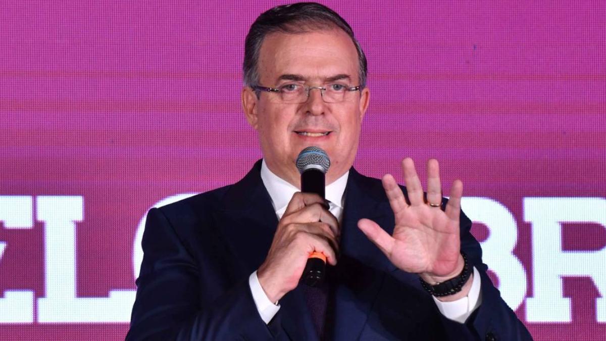 Marcelo Ebrard afirma que no se va de Morena; asegura que ganará la encuesta