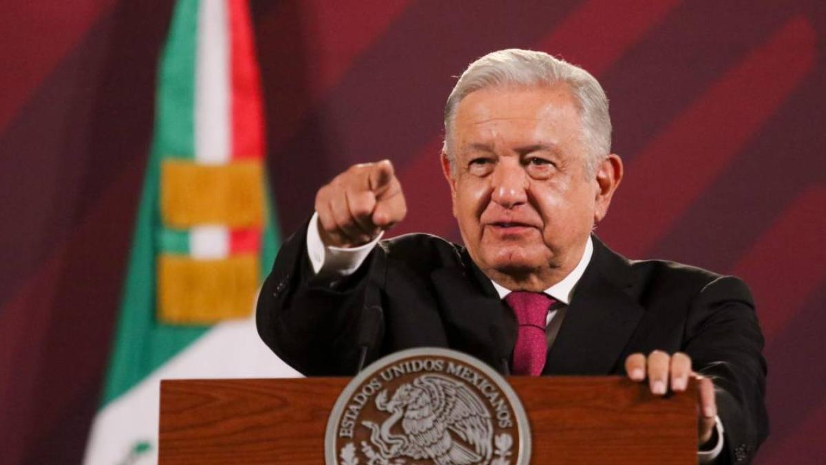 AMLO se reúne con gobernadores para abordar temas migratorios