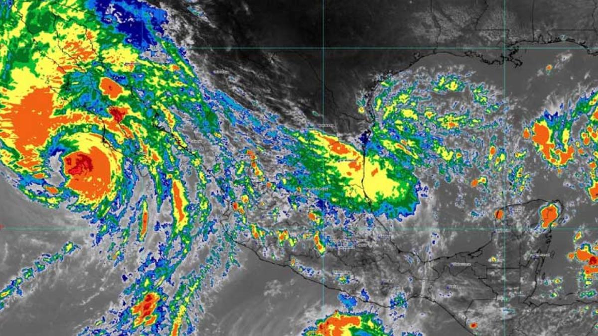 Huracán 'Hilary' se degrada a categoría 2; continúa su acercamiento a Baja California