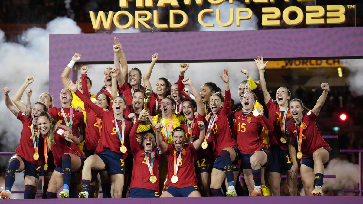 España gana su primer Mundial Femenil después de vencer a Inglaterra