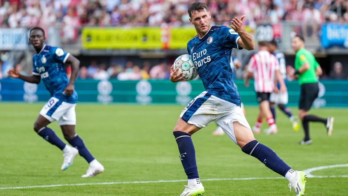 VIDEO: Santiago Giménez marca su primer gol de la campaña en empate entre Feyenoord y Sparta Rotterdam