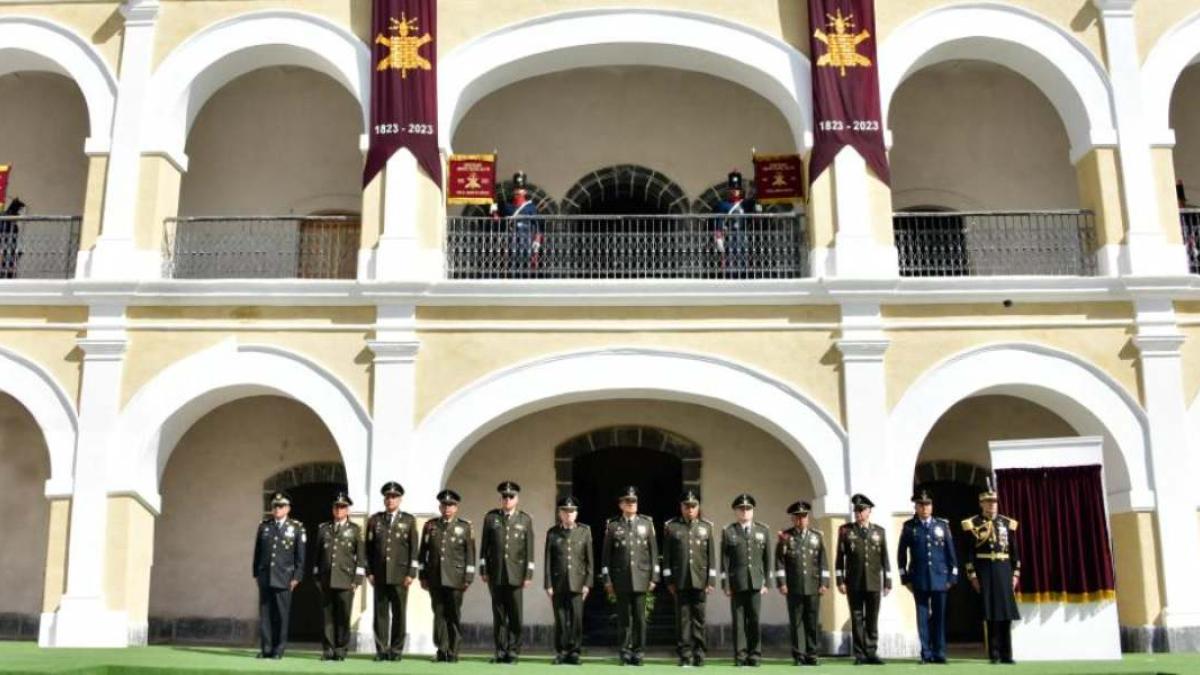 Conmemoran los 200 años de creación del Heroico Colegio Militar