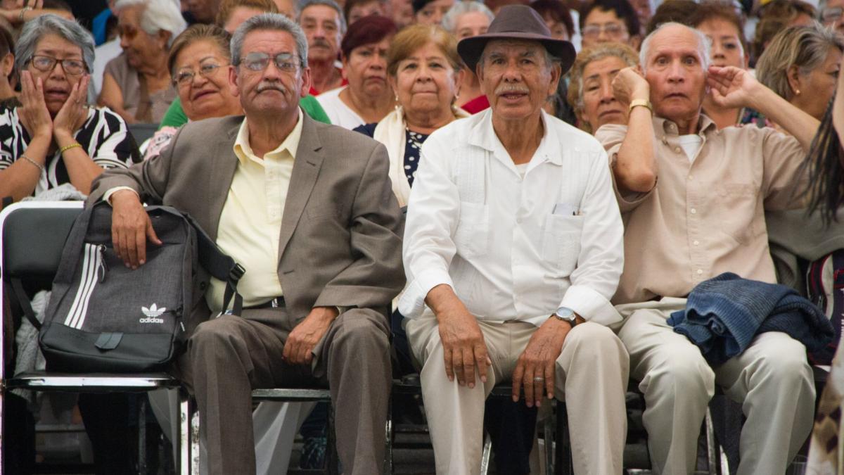 Día del abuelo: En 2023, 14% de la población en México son adultos mayores; en 2030, cifra podría duplicarse