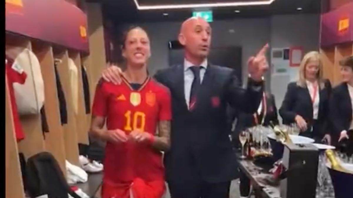 VIDEO: Luis Rubiales siguió hostigando a Jenni Hermoso en el vestidor; "nos vamos a casar"