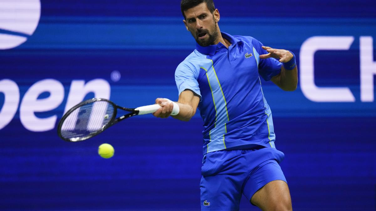 US Open: Novak Djokovic remonta y vence en cinco sets a Laslo Djere para avanzar a octavos de final