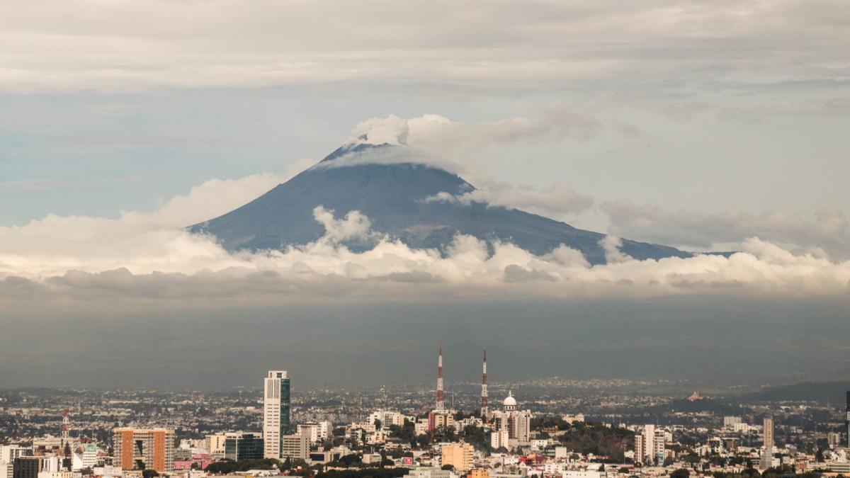 Sin riesgo actividad del Popocatépetl