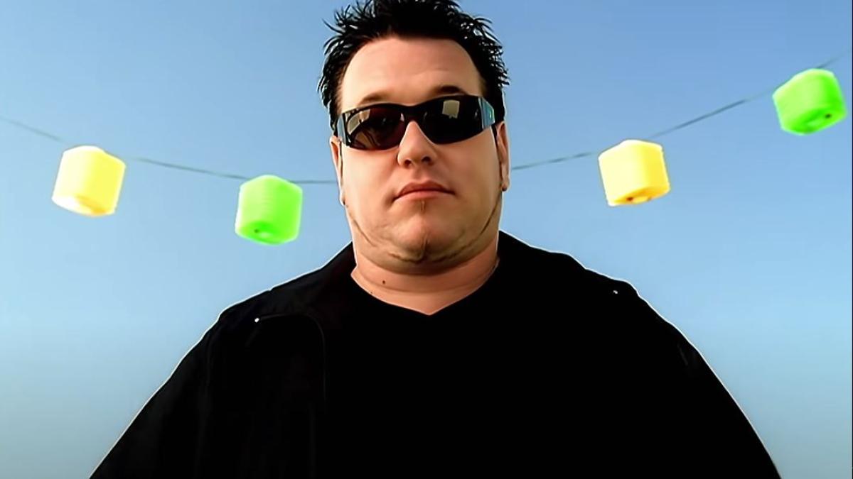 Muere Steve Harwell de Smash Mouth a los 56 años ¿Qué enfermedad tenía?